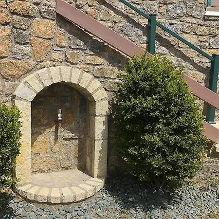 Panorama Village House *