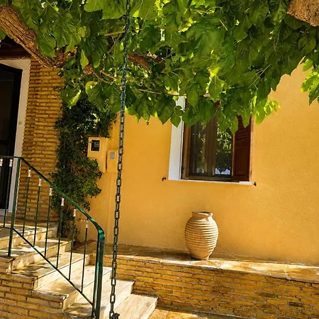 Panorama Village House Ferienhaus Kamaritsa